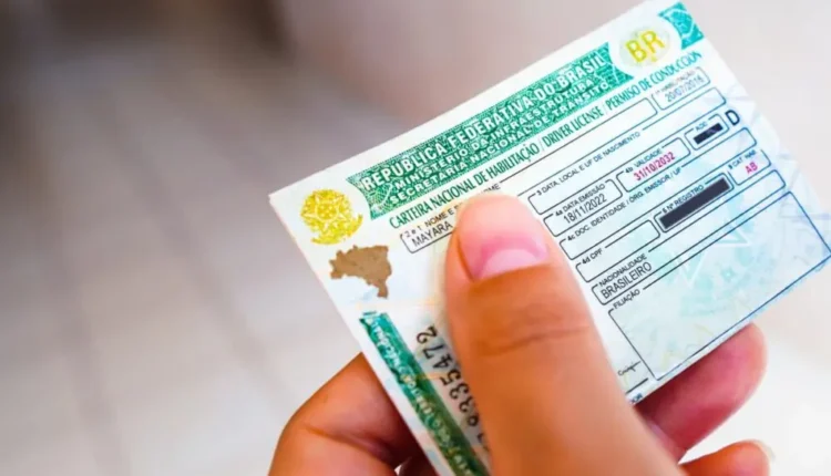 CNH: O que motoristas com mais de 50 anos precisam saber sobre a renovação em 2026 e novas regras de trânsito!